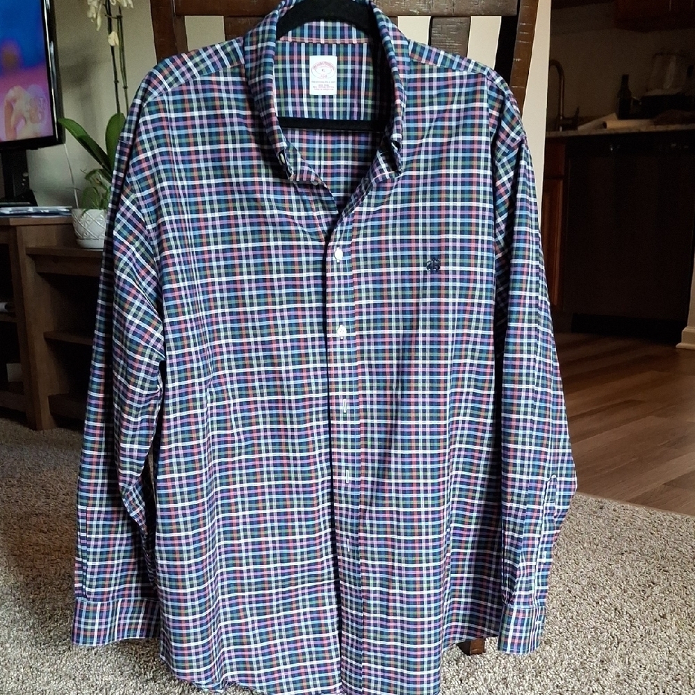 Brooks Brothers Blue and Red Casual Button Down Shirt